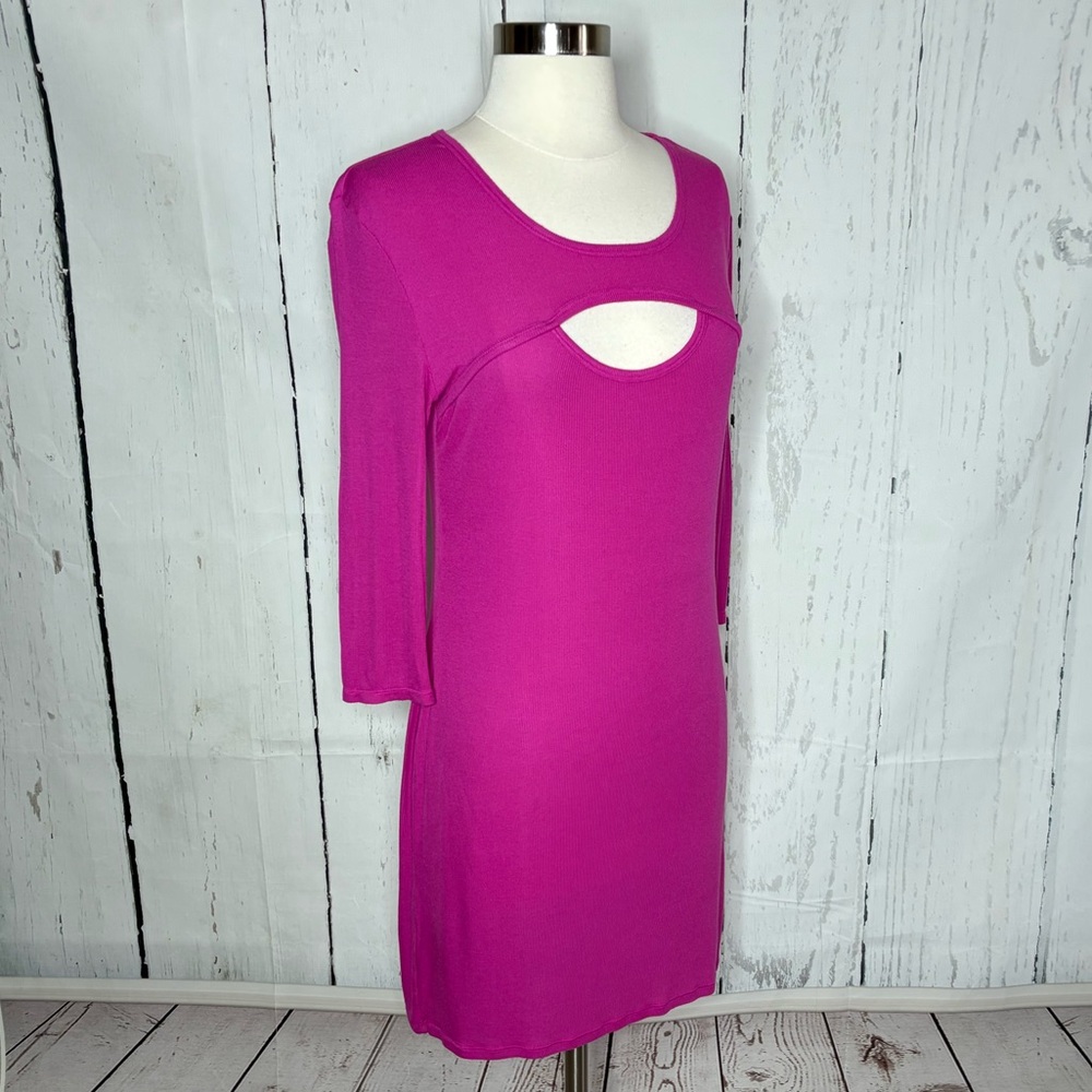 Elegant Pink Cut-Out Dress